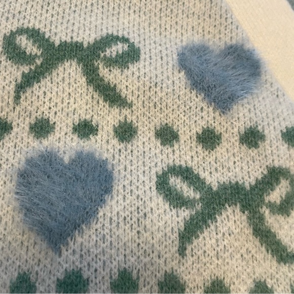 Cardigan - Picture 7 of 7